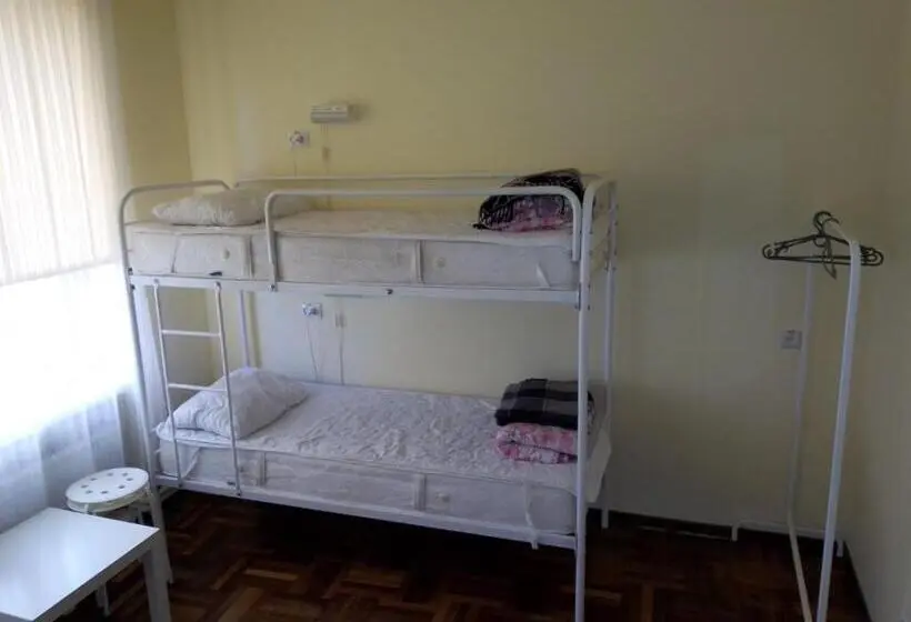 اتاق استاندارد چهار تخته, Hostel Iskra