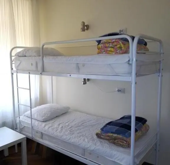 اتاق استاندارد چهار تخته, Hostel Iskra