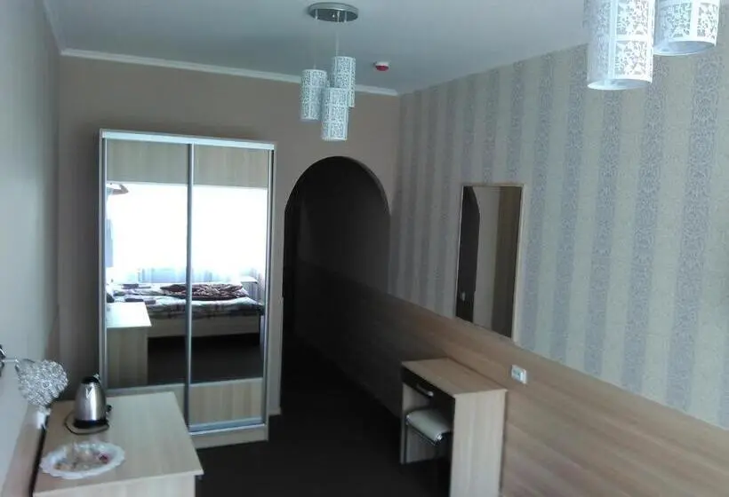 اتاق استاندارد, Hostel Iskra