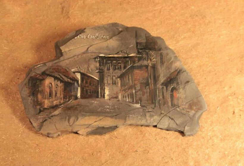 اتاق لوکس, Khan Lankaran