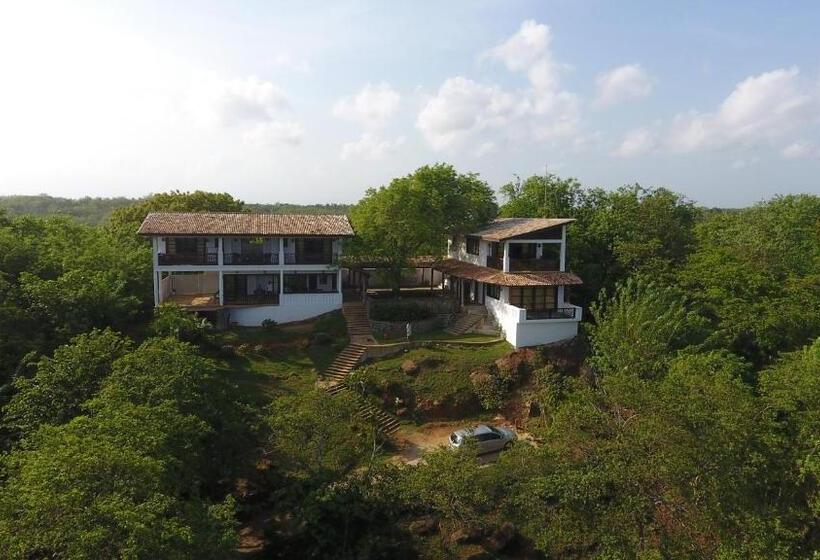 带4个卧室的别墅, Little Tamarind