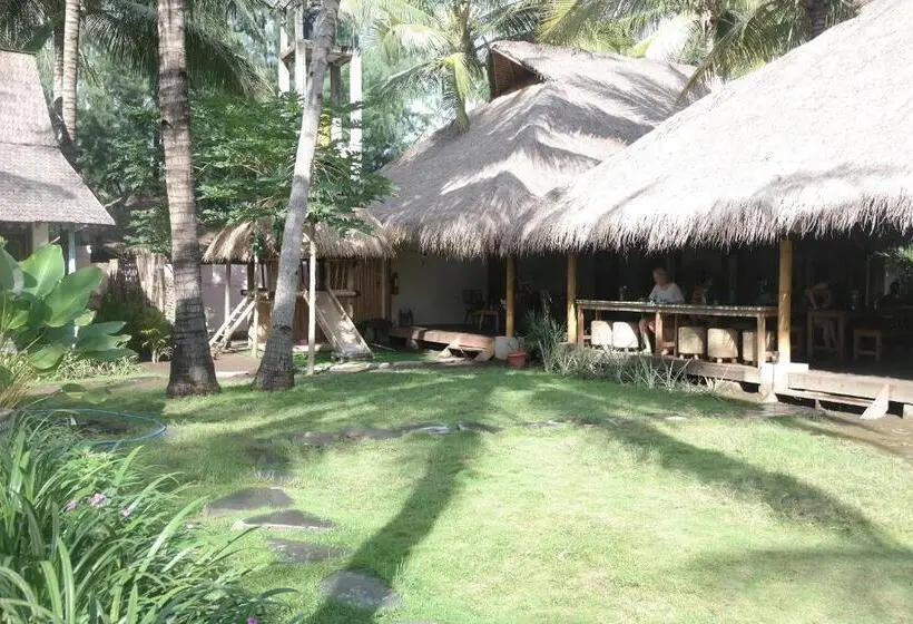 ツーベッドルーム ヴィラ, Captain Coconuts Gili Air