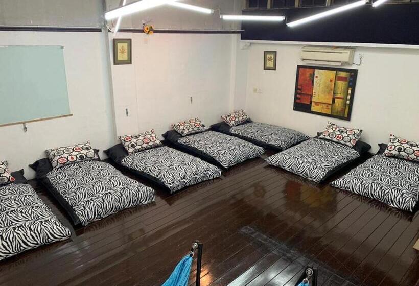 Standard Studio, Edm Space