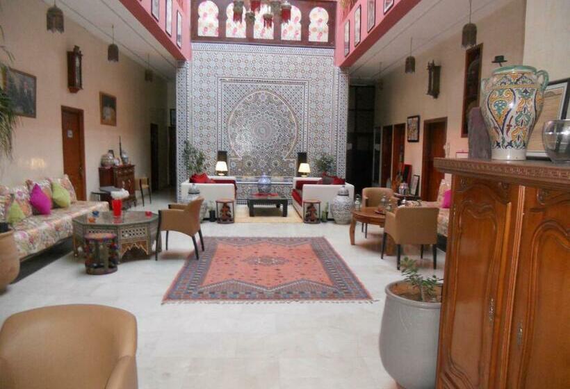 标准三人间, Riad Passiflora