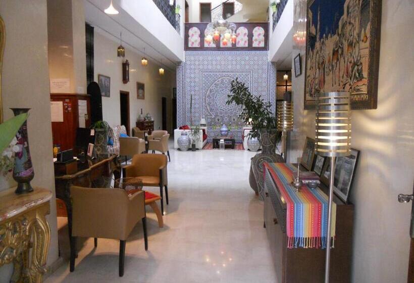 标准三人间, Riad Passiflora