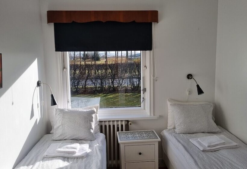 اتاق استاندارد با سرویس بهداشتی مشترک, Spói Guesthouse