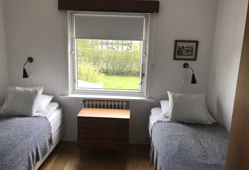 اتاق استاندارد با سرویس بهداشتی مشترک, Spói Guesthouse