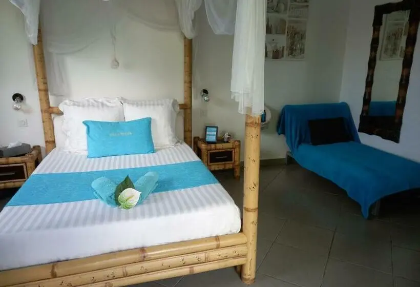 اتاق استاندارد با چشمانداز استخر, Villa Belza Et Spa