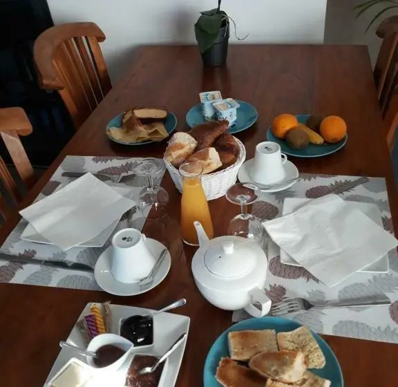 اتاق استاندارد با چشمانداز استخر, Villa Belza Et Spa