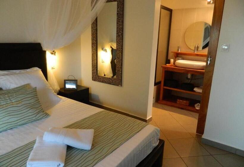 اتاق استاندارد با بالکن و چشمانداز دریا, Villa Belza Et Spa