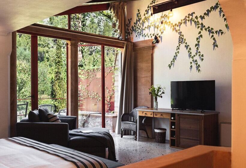 سوئیت جونیور پریمیوم, Finca Ca N Ai  Adults Only