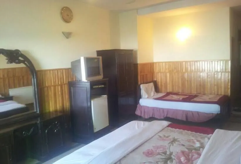 اتاق لوکس, Move N Pick  Murree