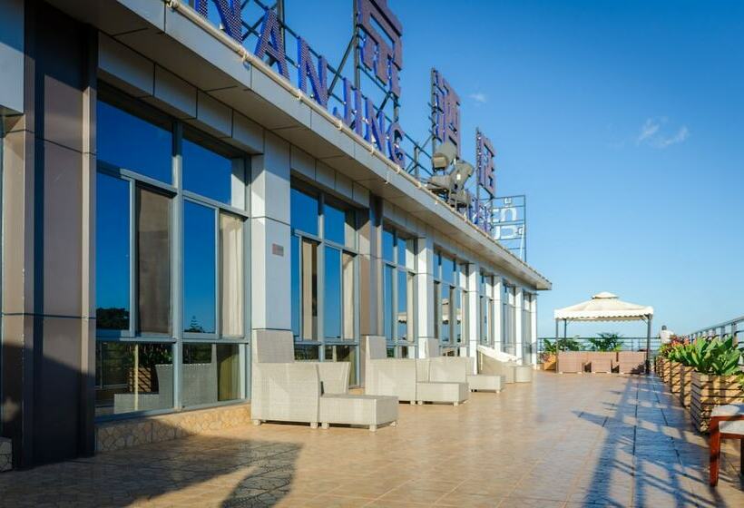 سوییت لوکس, Nanjing