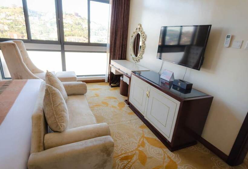 سوییت لوکس, Nanjing