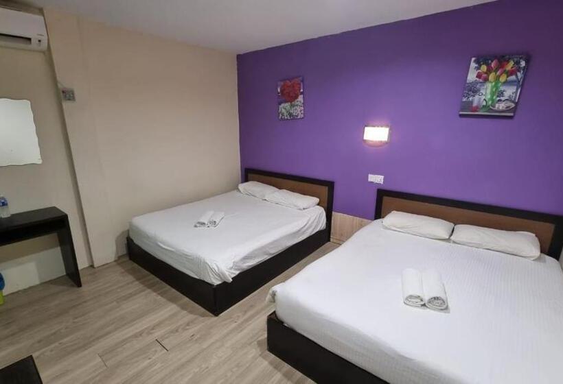 Семейный Номер, One Point Hotel @ King Centre