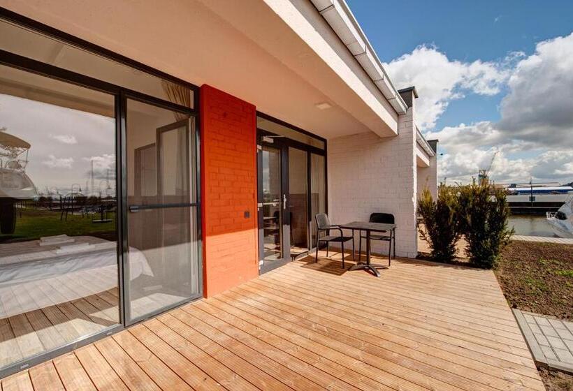 1 Bedroom Apartment Lake View, Smiltynės Jachtklubas