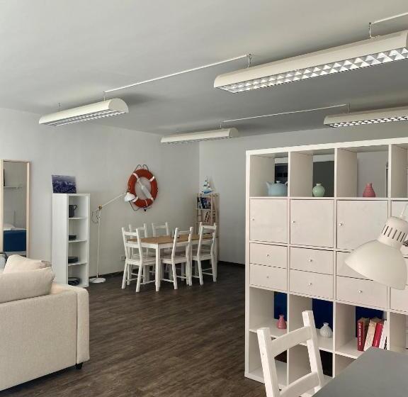 استودیو استاندارد با تراس, Smiltynės Jachtklubas