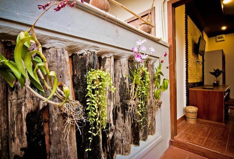 이그제큐티브 스위트 정원 전망, Ravorn Villa Boutique