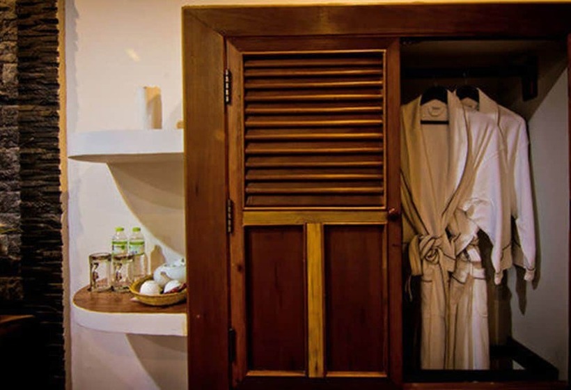 주니어 스위트, Ravorn Villa Boutique