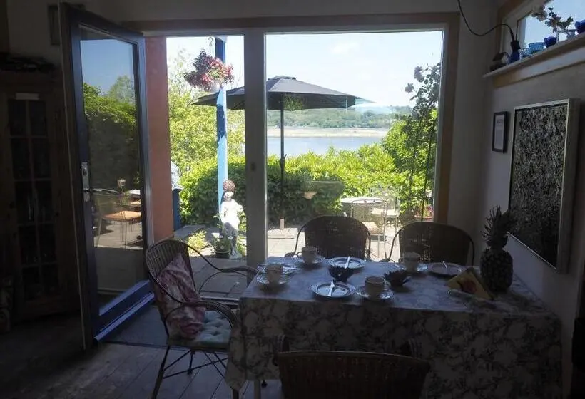 2ベッドルームアパートメント, Casa Mundo Bed & Breakfast