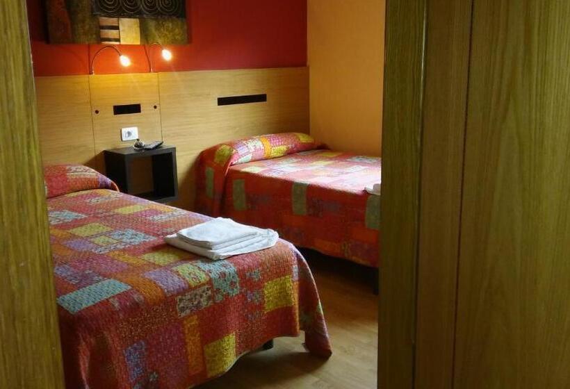 스탠다드 룸, Hostal Meson Vilasante