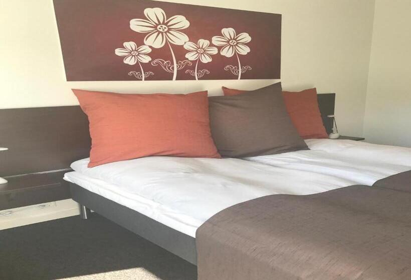 Superior-Zimmer, Agerbæk