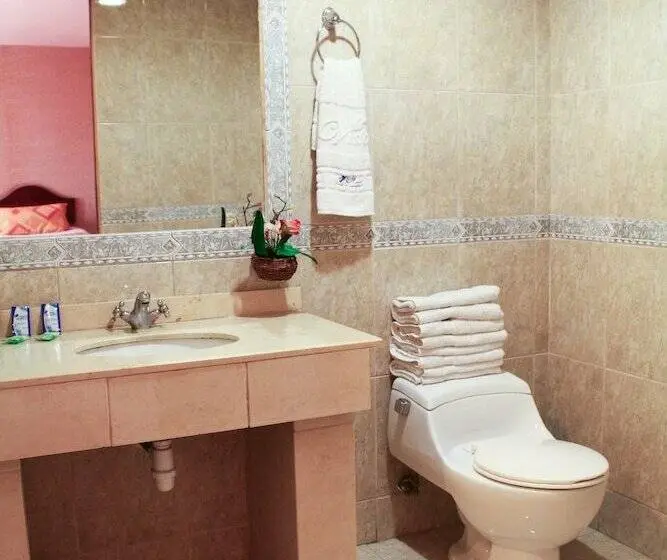 اتاق استاندارد چهار تخته, Costa Pacifico