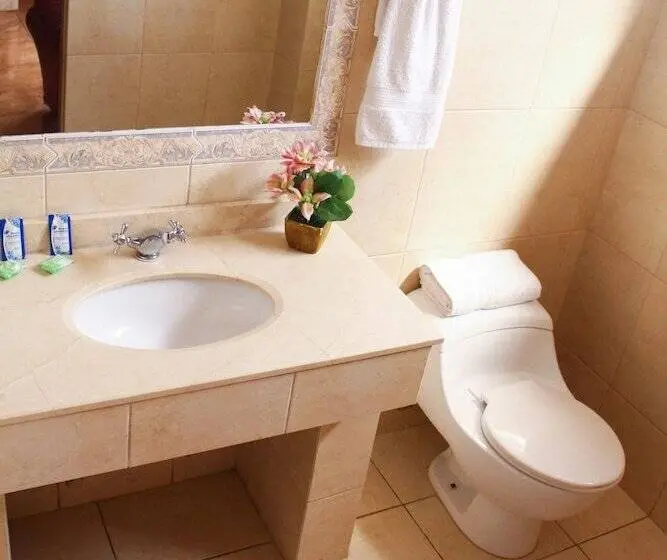 اتاق استاندارد سه نفره, Costa Pacifico