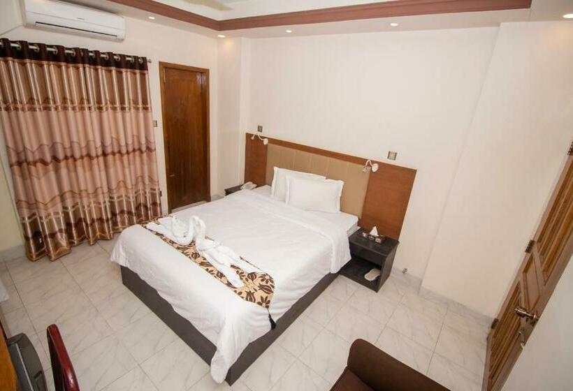 اتاق لوکس, Memento International