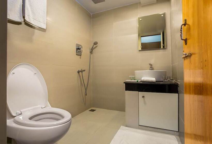 اتاق لوکس, Memento International