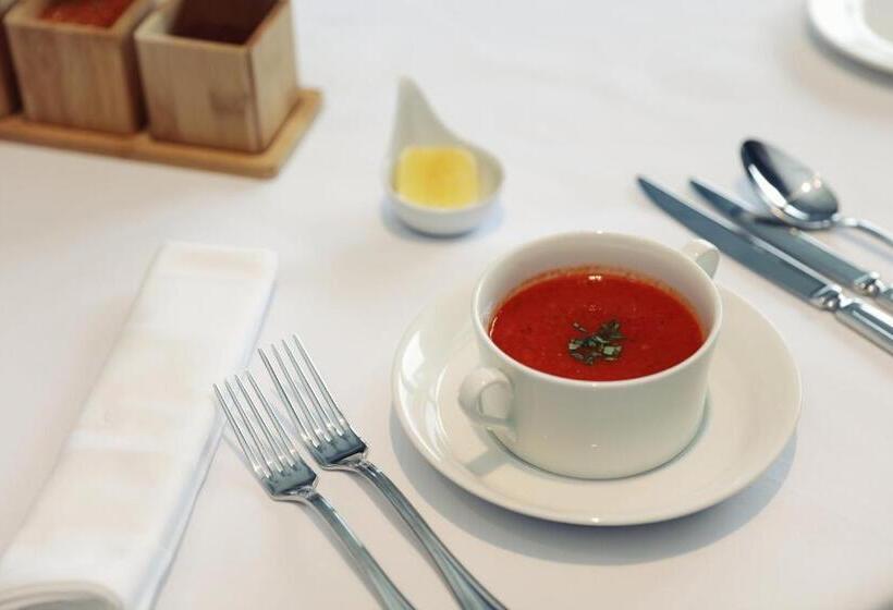 اتاق استاندارد, Mövenpick Hotel & Thermal Spa Bursa