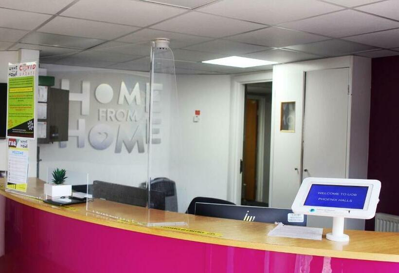 低层单卧公寓, Phoenix Halls