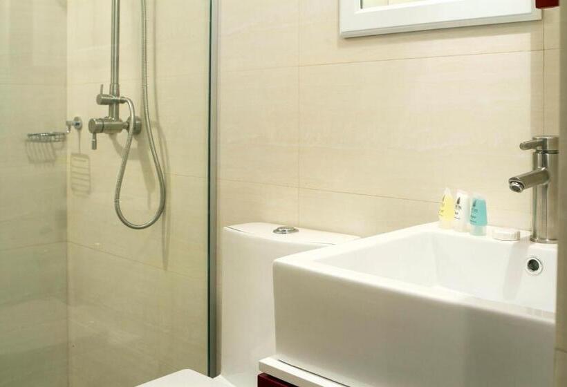 اتاق لوکس سه تخته, Tropic Tree  Maldives