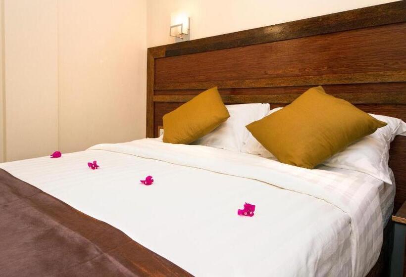 اتاق لوکس, Tropic Tree  Maldives