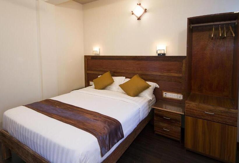 اتاق لوکس, Tropic Tree  Maldives