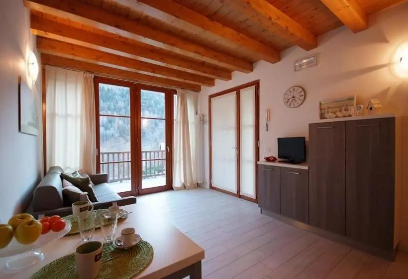 スタンダードスタジオ, Villaggio Delle Alpi