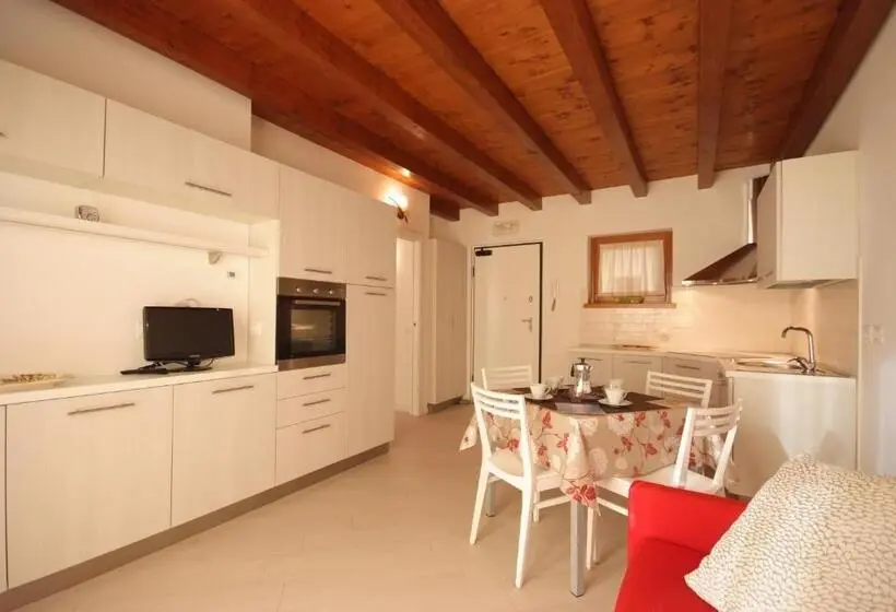 1階の1ベッドルームアパートメント, Villaggio Delle Alpi