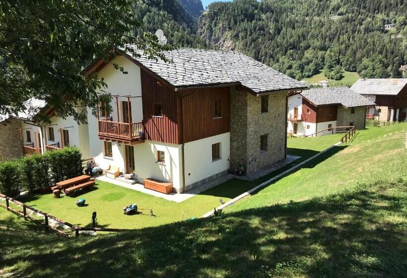 Апартаменты 1 Спальня с Видом, Villaggio Delle Alpi