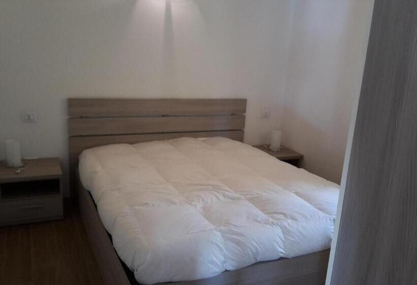 شقة غرفة واحدة, Villaggio Delle Alpi