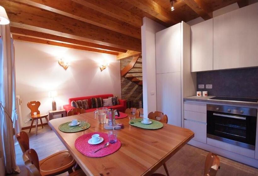 Апартаменты 1 Спальня, Villaggio Delle Alpi
