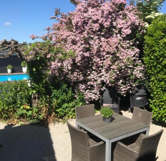 חדר משפחתי, Kathrines Bed & Breakfast