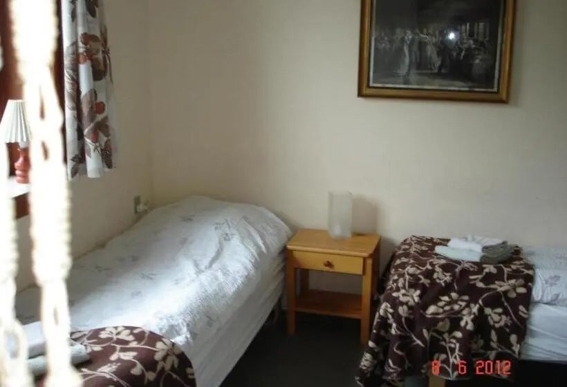 اتاق خانوادگی با سرویس بهداشتی مشترک, Nygammelsø Bed & Breakfast