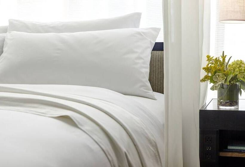 חדר סטנדרט עם מרפסת, Archer Hotel Napa