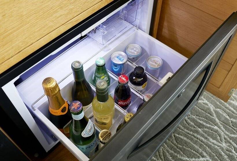 חדר קלאסי מיטת קינג סייז, Archer Hotel Napa