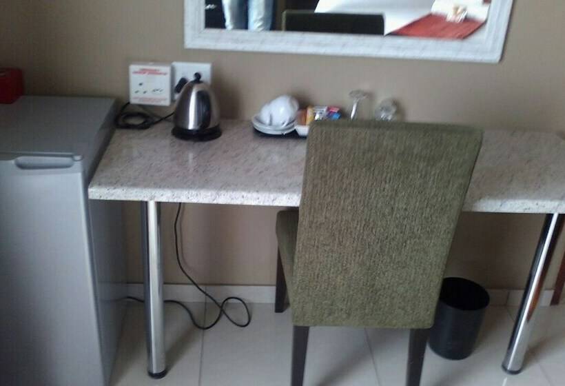 חדר סטנדרט, Big Five Guest House