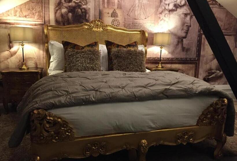 Номер Deluxe Кровать Кинг, The Town House At Brecon