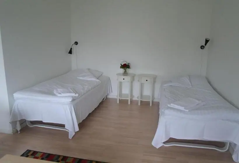 Standard Neljän Hengen Huone, Emmaus Hostel