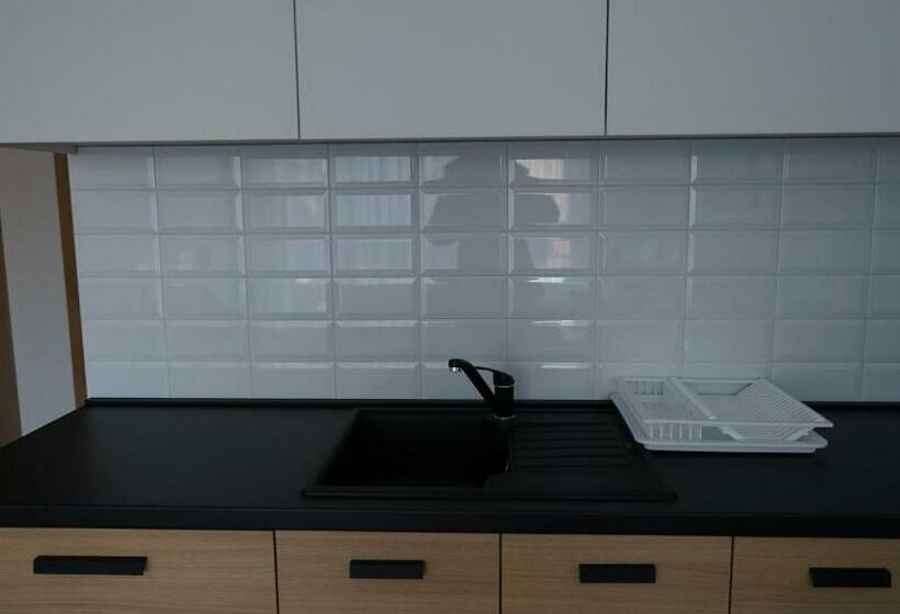 استودیوی استاندارد, Fruške Residences