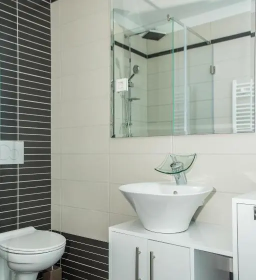 1 Bedroom Penthouse Apartment, National