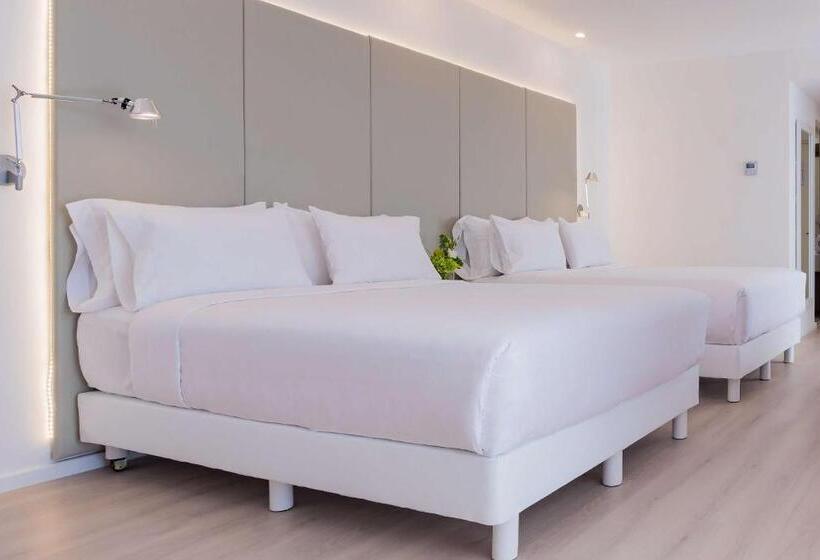 غرفة عائلية, NH San Luis Potosi